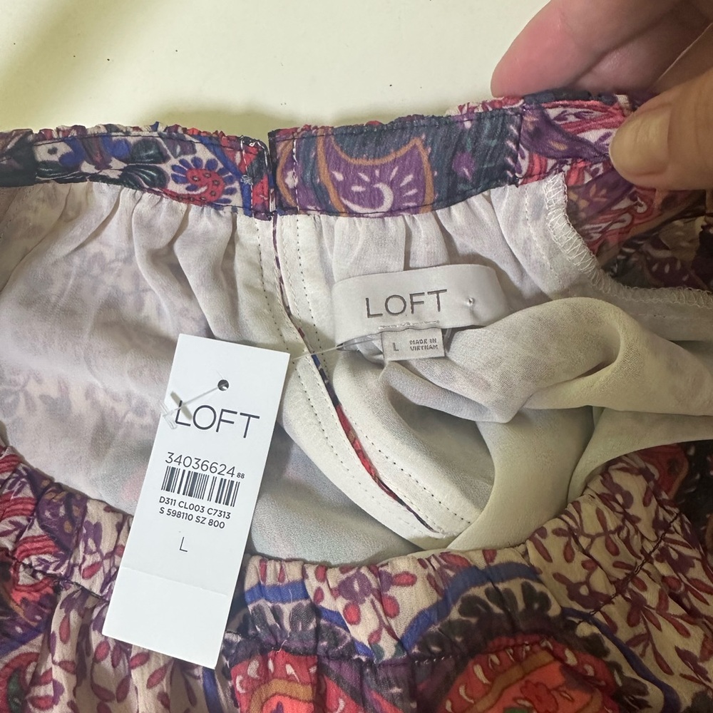 LOFT Sheer Paisley Blouse Purple & Pink Long Sleeve NWT Large - Picture 10 of 11